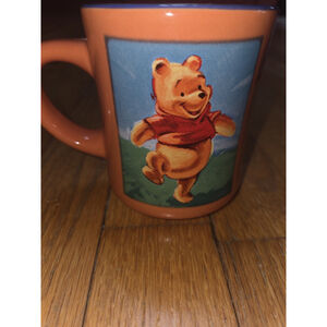 Disney Store Winnie the Pooh Cup Mug orange Heavy Duty Blue Gold inside 12 oz
